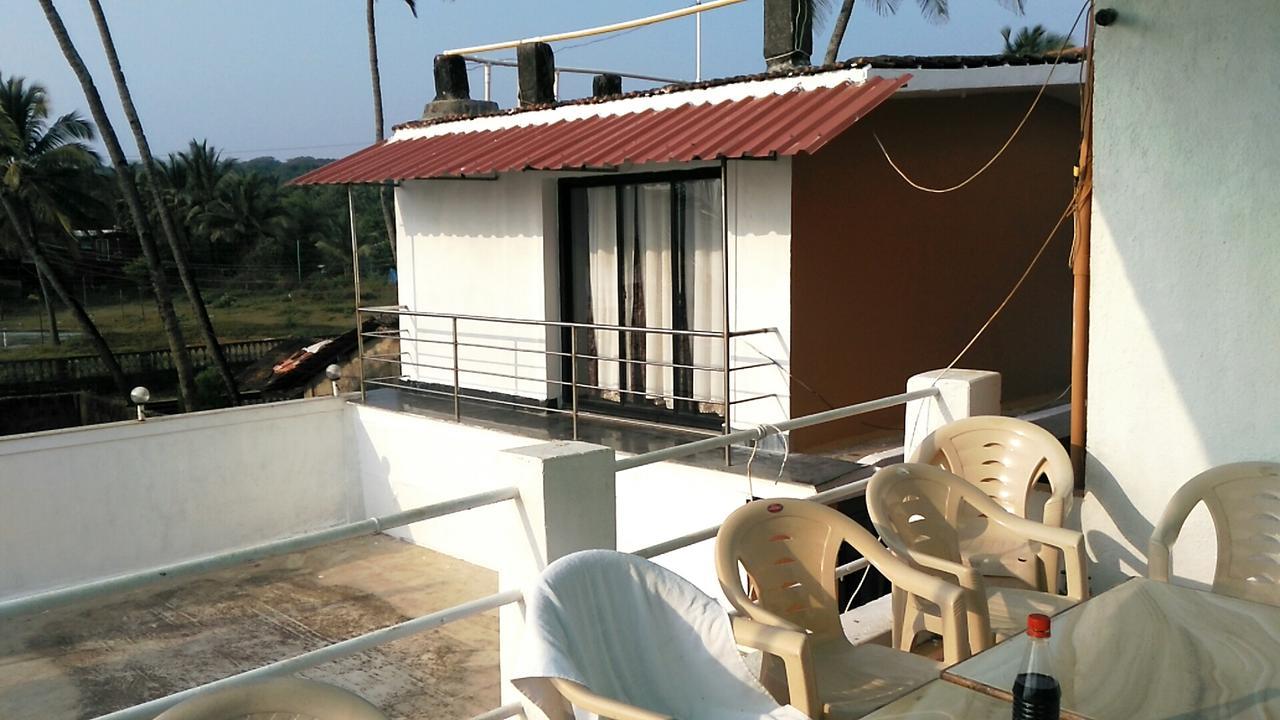Saritas Guest House - Bogmalo Beach Esterno foto