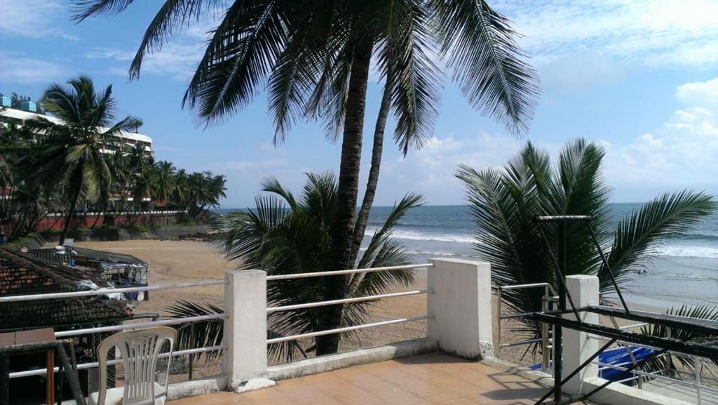Saritas Guest House - Bogmalo Beach Esterno foto